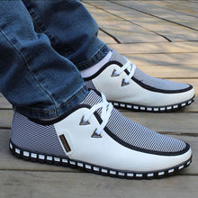 2018 Summer Autumn Striped Men Casual Shoes Size 39-47 Lightweight Men's Doug Shoes PU Leather Lace Up Male Flats 176