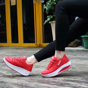 2018 Hot Sale Women Sport Running Shoes Breathable Non Slip Thick Bottom Ladies Wedges Running Outdoor Sneakers