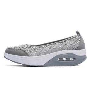 EOFK Summer Women Flat Platform Shoes Woman Casual Air Mesh Breathable Shoes Slip On Gray Fabric Shoes zapatos mujer