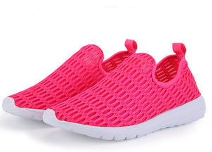 BEANNHUA 2017 new hollow fabric shoes female fly net air sports and leisure increased thick soled running shoes